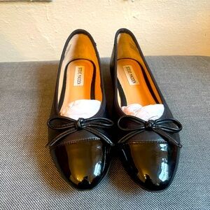 Never used Steve Madden flats. Great for dressing up or down. Good for work.